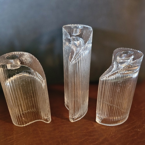 Gorgeous crystal/glass candle holder set - Picture 2 of 5